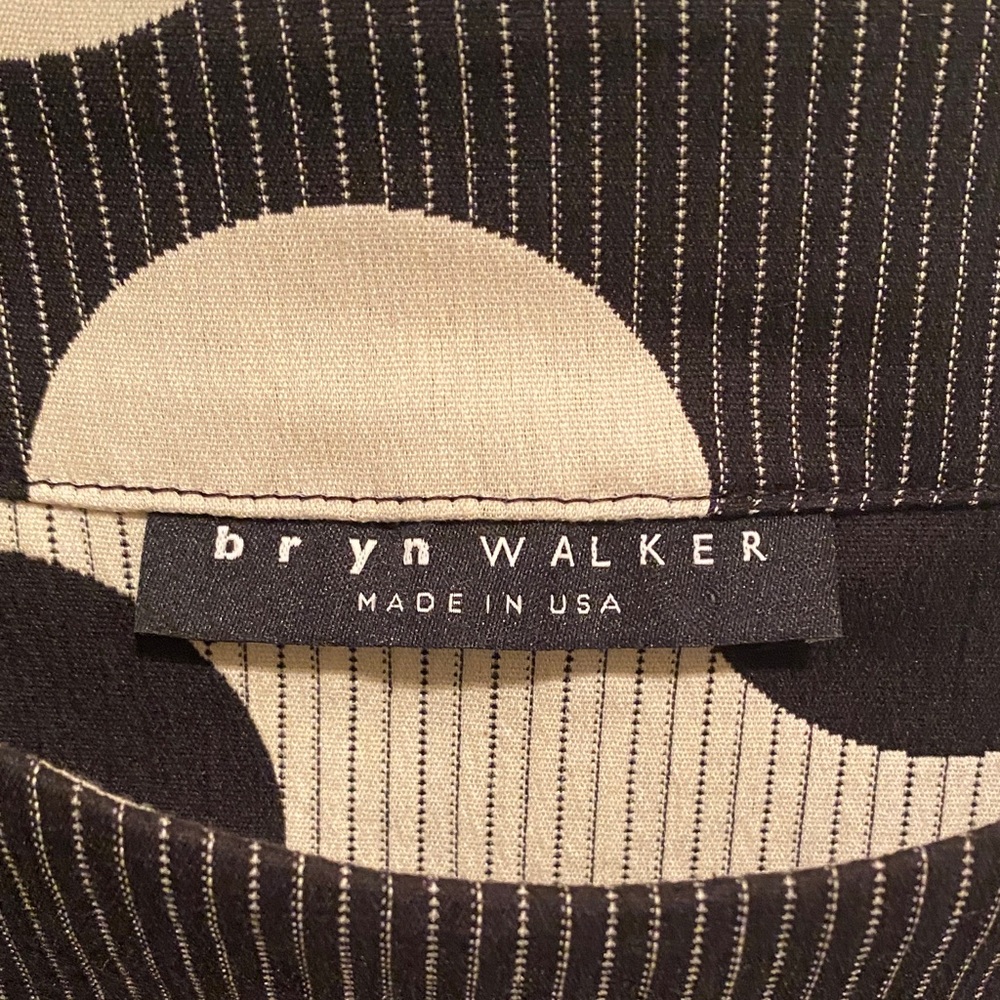 bryn Walker Black Short Sleeve Top with Cream Polka Dots - Picture 3 of 7